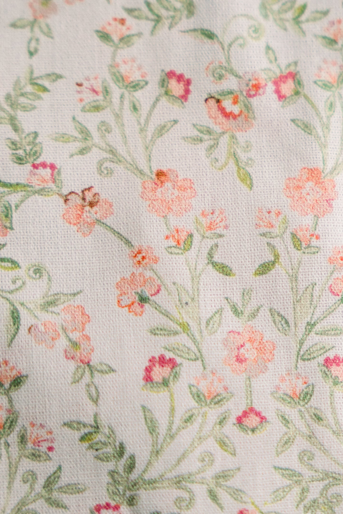 Apricot Meadow |Timeless Floral Ruffle Zipper Pouch