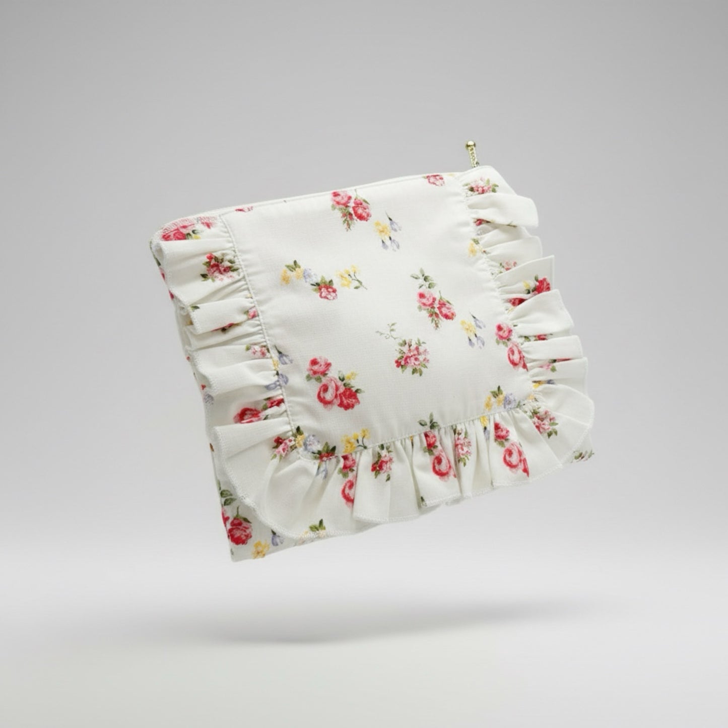 English Rose Posy|Timeless Floral Ruffle Zipper Pouch