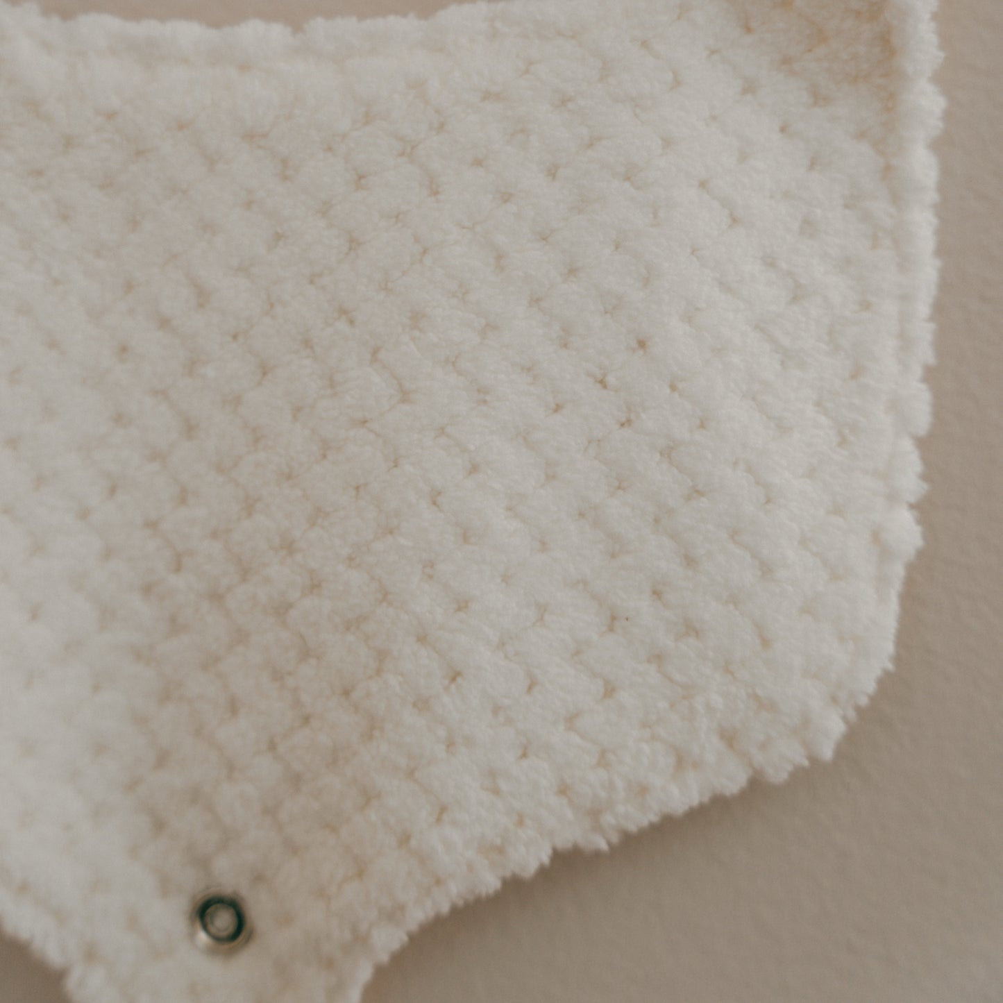 Soothe & Snap Pacifier Bib- Olive Grove