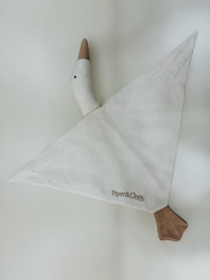 Goose Lovey| Organic Cotton | Soft Ivory