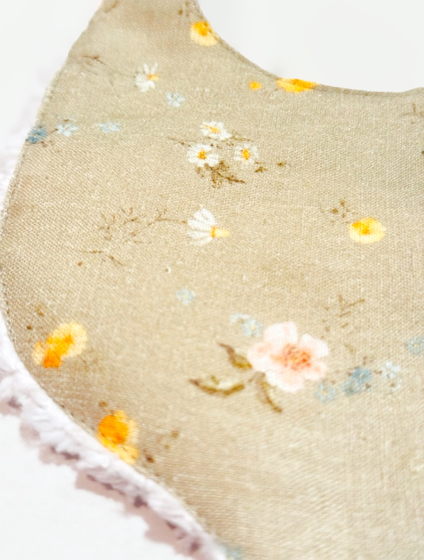 Sooth & Snap Pacifier Bib – Hedgerow Floral